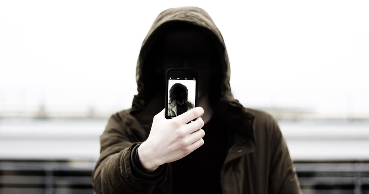 Crook Catcher iPhone security app for detecting unauthorized access